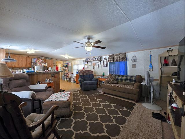 25360 S 607 Road, Grove, OK 74344