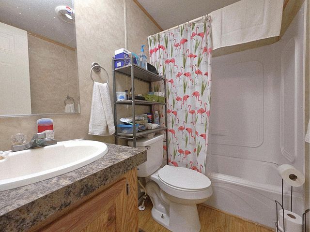 25360 S 607 Road, Grove, OK 74344