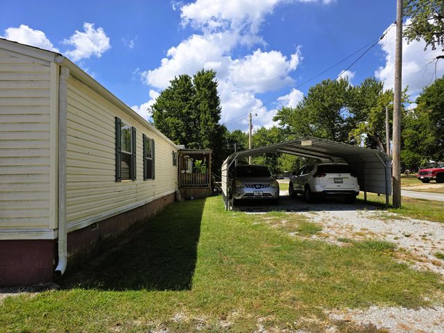 25360 S 607 Road, Grove, OK 74344