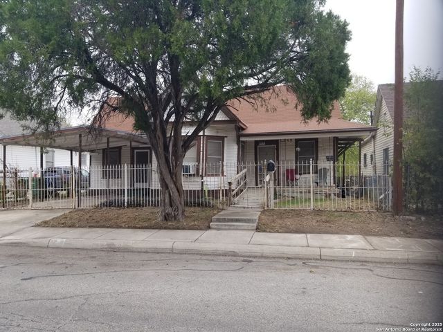 1709 Delgado, San Antonio, TX 78207