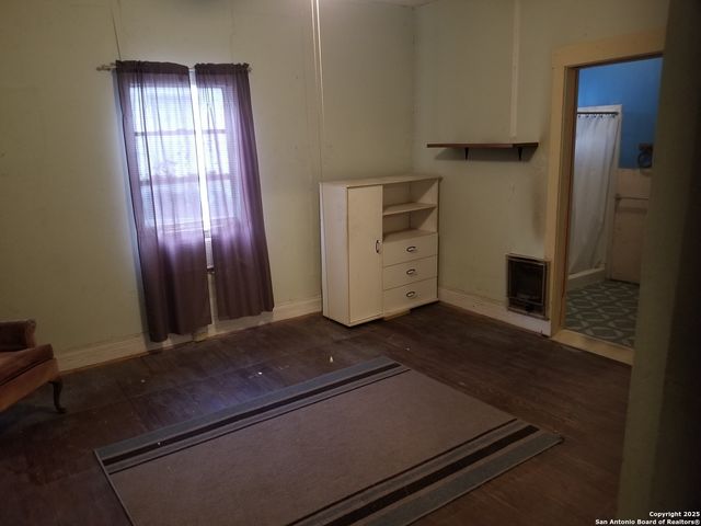 1709 Delgado, San Antonio, TX 78207