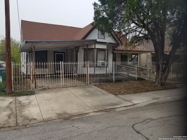 1709 Delgado, San Antonio, TX 78207