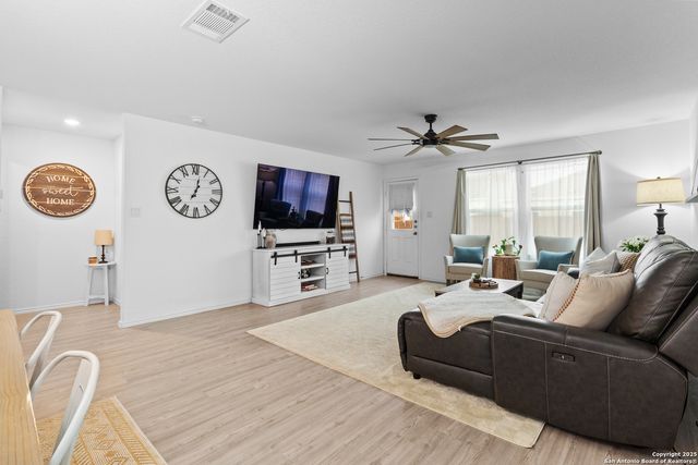 10811 Margarita Loop, Converse, TX 78109