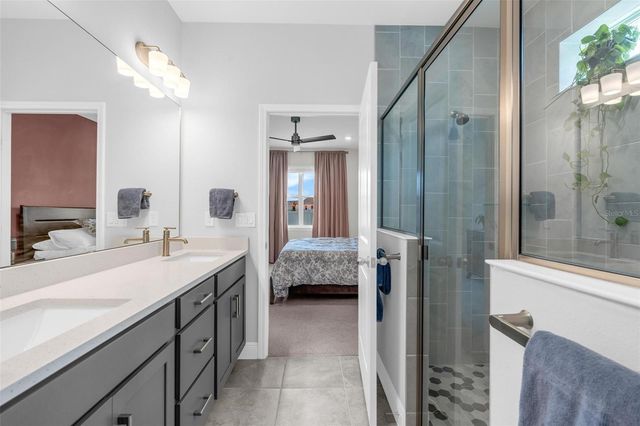 2019 SUNSHINE PEAK DRIVE, Minneola, FL 34715