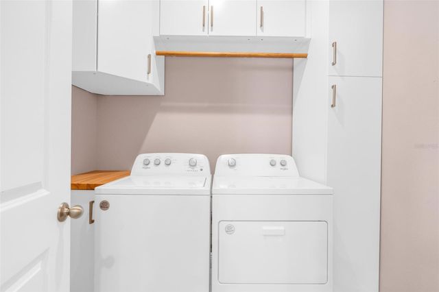 2019 SUNSHINE PEAK DRIVE, Minneola, FL 34715