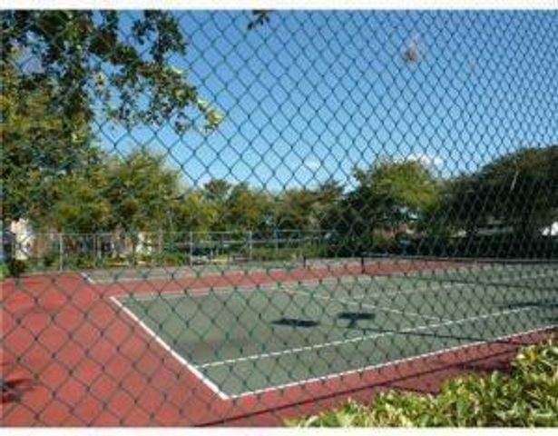 9901 WESTVIEW Drive 336, Coral Springs, FL 33076
