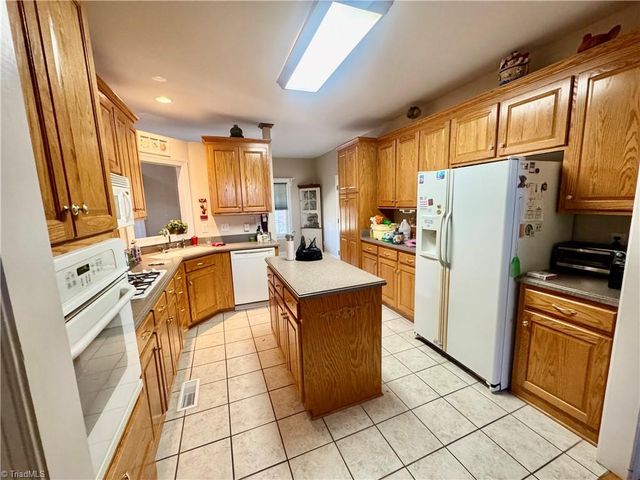 14158 Elm Street, Stanfield, NC 28163