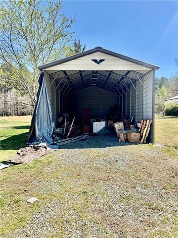 14158 Elm Street, Stanfield, NC 28163