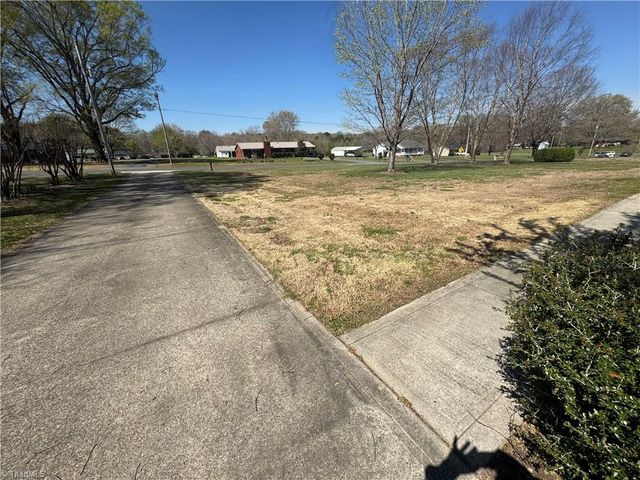 14158 Elm Street, Stanfield, NC 28163