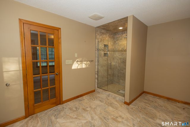 84 Luciano Drive, Southington, CT 06489