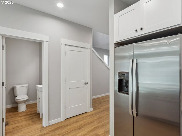 -1 Ne 54TH St, Vancouver, WA 98663