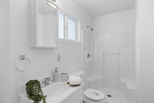 1183 Saratoga Avenue, East Palo Alto, CA 94303