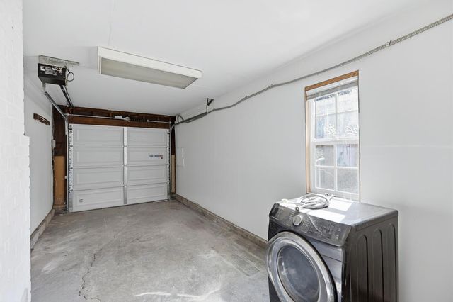 1183 Saratoga Avenue, East Palo Alto, CA 94303