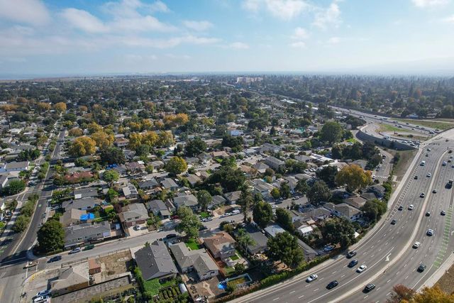 1183 Saratoga Avenue, East Palo Alto, CA 94303