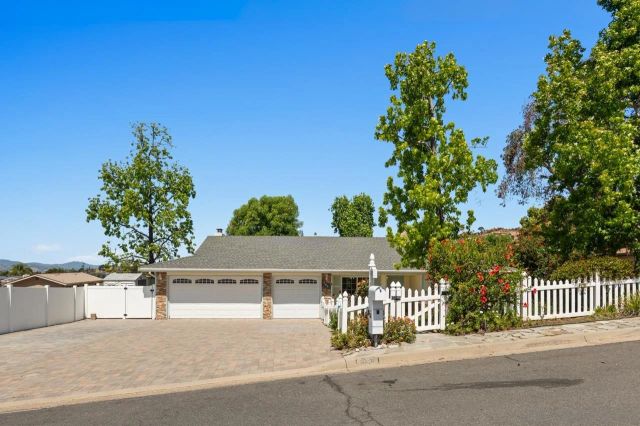 506 Deerhaven St, El Cajon, CA 92019