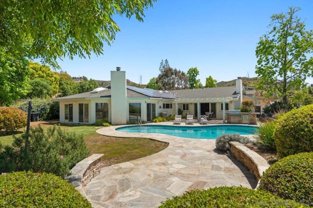 506 Deerhaven St, El Cajon, CA 92019