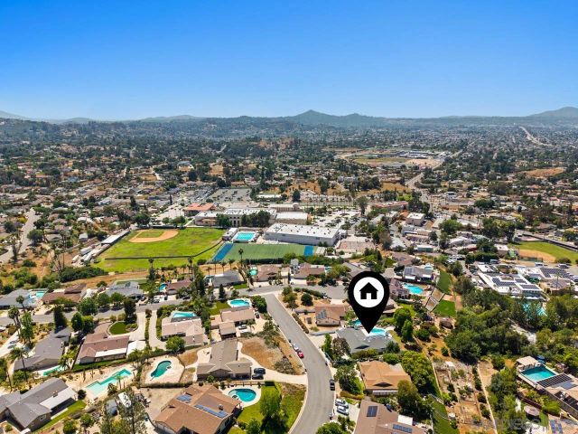 506 Deerhaven St, El Cajon, CA 92019