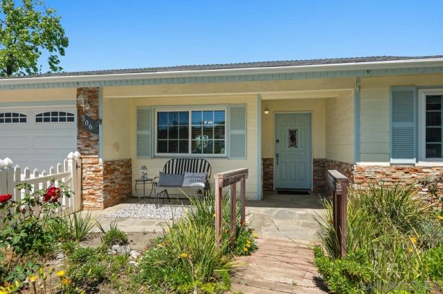 506 Deerhaven St, El Cajon, CA 92019