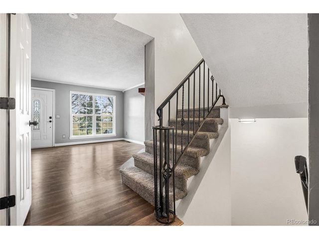 10160 W Dartmouth Ave, Lakewood, CO 80227