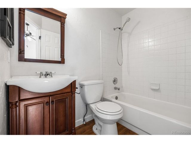 10160 W Dartmouth Ave, Lakewood, CO 80227