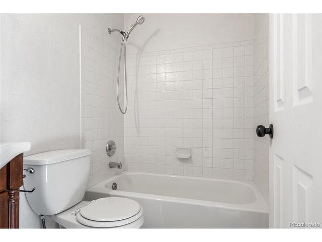 10160 W Dartmouth Ave, Lakewood, CO 80227