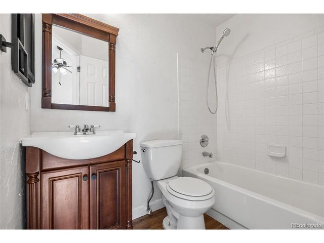 10160 W Dartmouth Ave, Lakewood, CO 80227