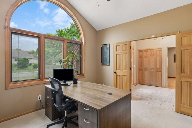 12735 42nd Place N, Plymouth, MN 55442
