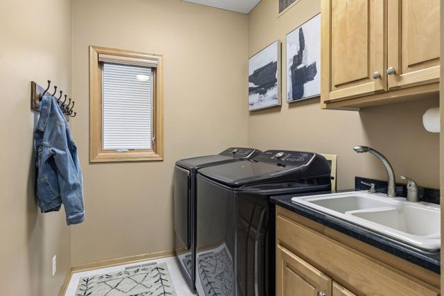 12735 42nd Place N, Plymouth, MN 55442