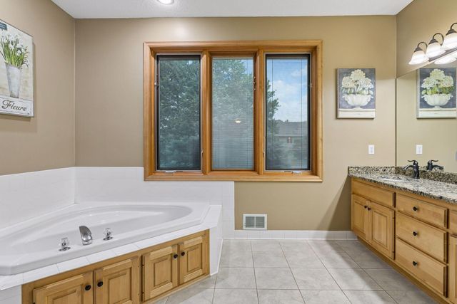 12735 42nd Place N, Plymouth, MN 55442