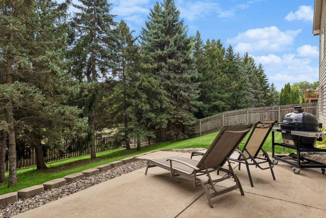 12735 42nd Place N, Plymouth, MN 55442