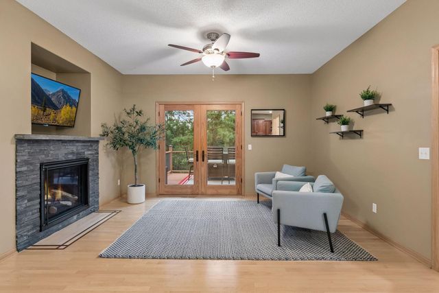 12735 42nd Place N, Plymouth, MN 55442
