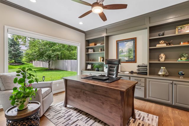 14006 South Shore Drive, Clive, IA 50325