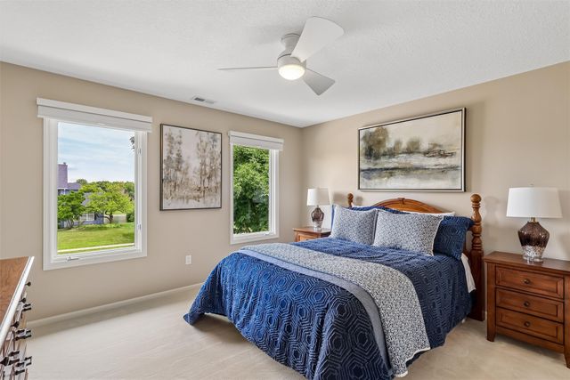 14006 South Shore Drive, Clive, IA 50325