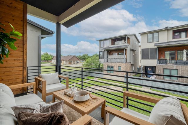 5002 E Pecan Springs RD 7, Austin, TX 78723