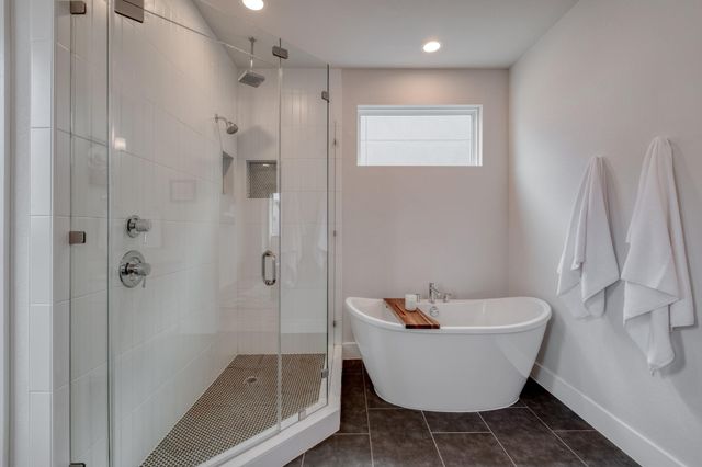 5002 E Pecan Springs RD 7, Austin, TX 78723