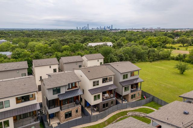 5002 E Pecan Springs RD 7, Austin, TX 78723