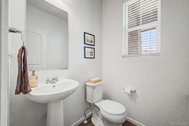 21300 E 61st Avenue, Aurora, CO 80019