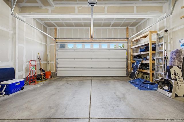 21300 E 61st Avenue, Aurora, CO 80019