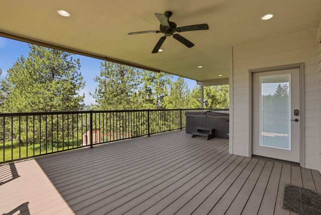 15415 E Timbercrest Ln, Mead, WA 99021