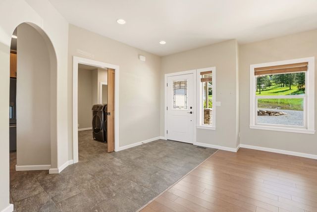 15415 E Timbercrest Ln, Mead, WA 99021