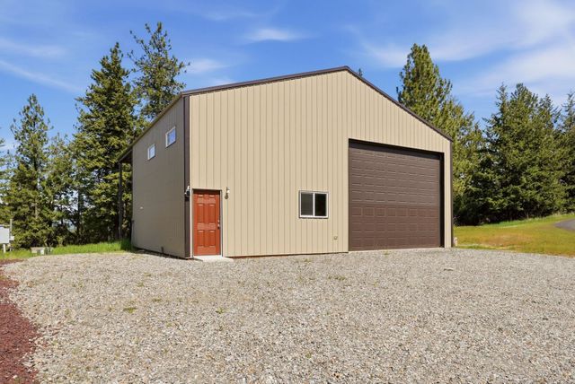 15415 E Timbercrest Ln, Mead, WA 99021
