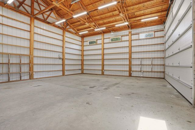 15415 E Timbercrest Ln, Mead, WA 99021