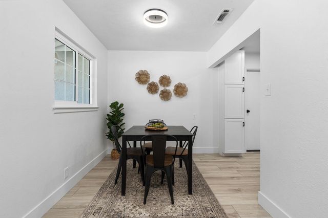 443 W Myers Avenue, Fresno, CA 93706