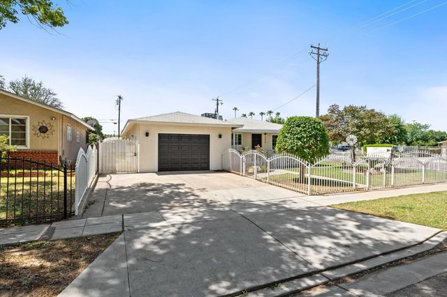 443 W Myers Avenue, Fresno, CA 93706