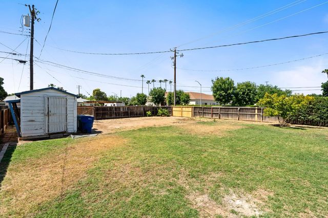 443 W Myers Avenue, Fresno, CA 93706