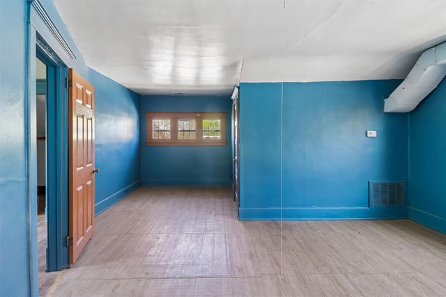3103 1st Street, Des Moines, IA 50313