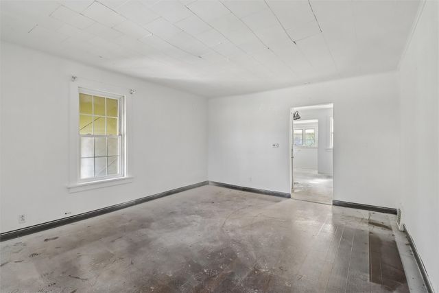 3103 1st Street, Des Moines, IA 50313
