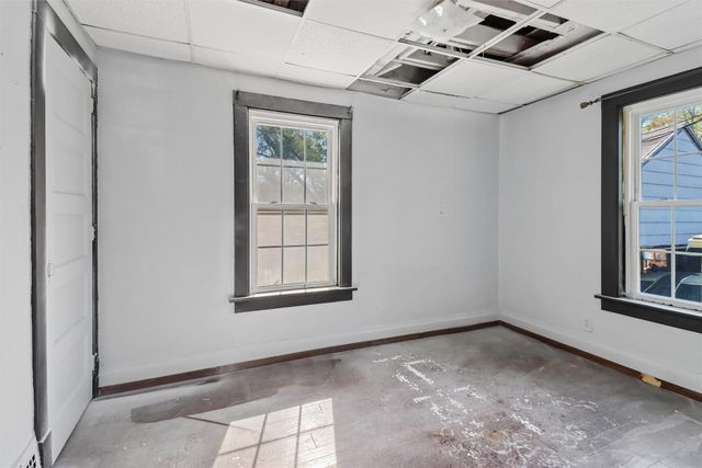 3103 1st Street, Des Moines, IA 50313