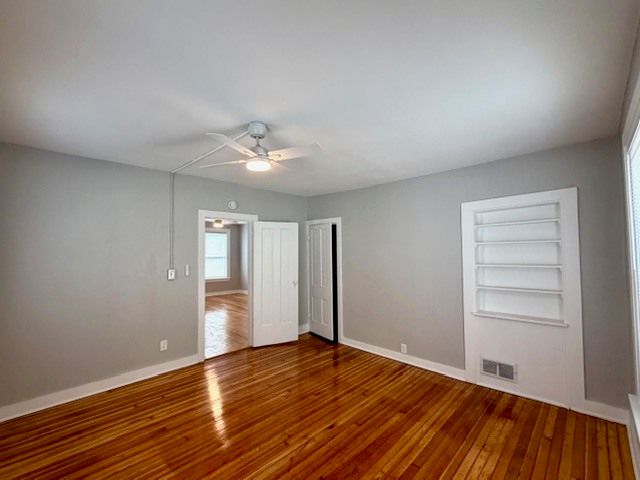 609 1st Street 1, Libertyville, IL 60048