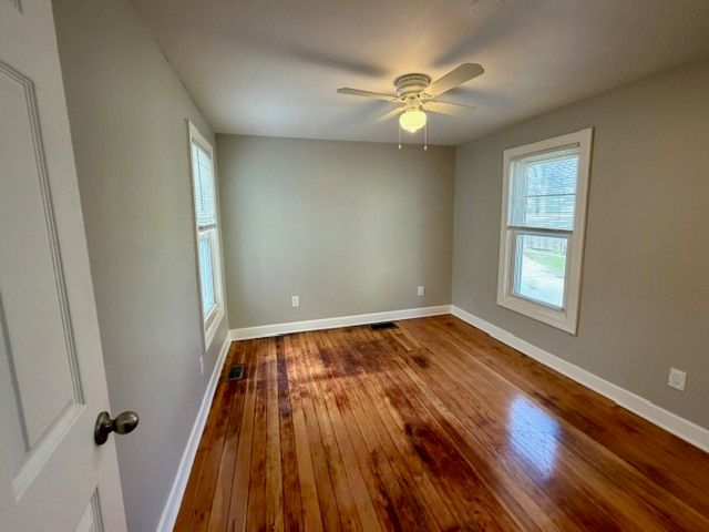 609 1st Street 1, Libertyville, IL 60048